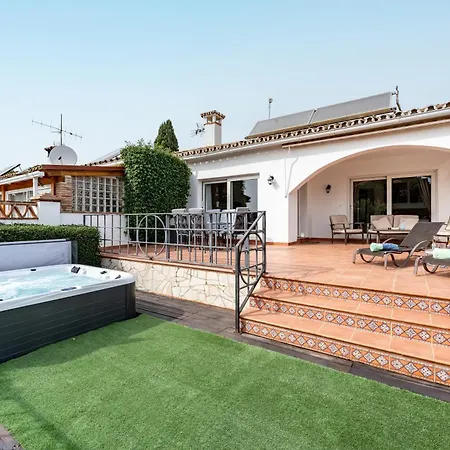 別荘 Casa Gosia Cabopino マルベーリャ